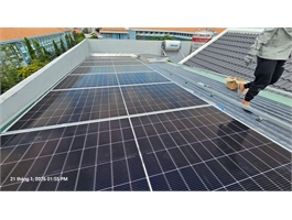 Cung cấp, Thi công hệ điện năng lượng mặt trời mái nhà Solar hybrid 3 pha 10kw